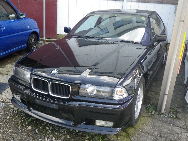 bmw 323i_1